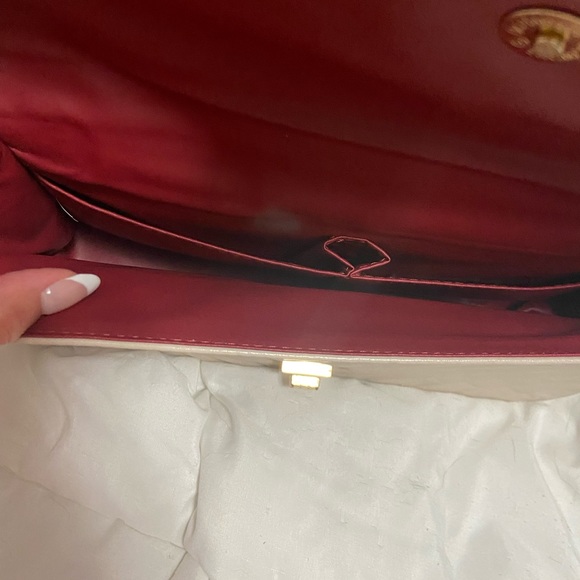 crossbody purse with red interior - Picture 2 of 3